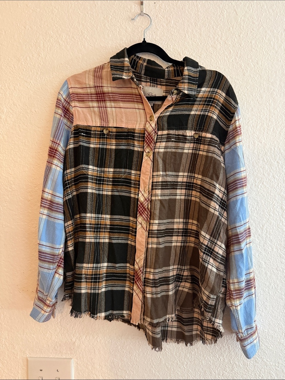 Rails Brando Shirt Sz L $175 MSRP - Picture 3 of 4